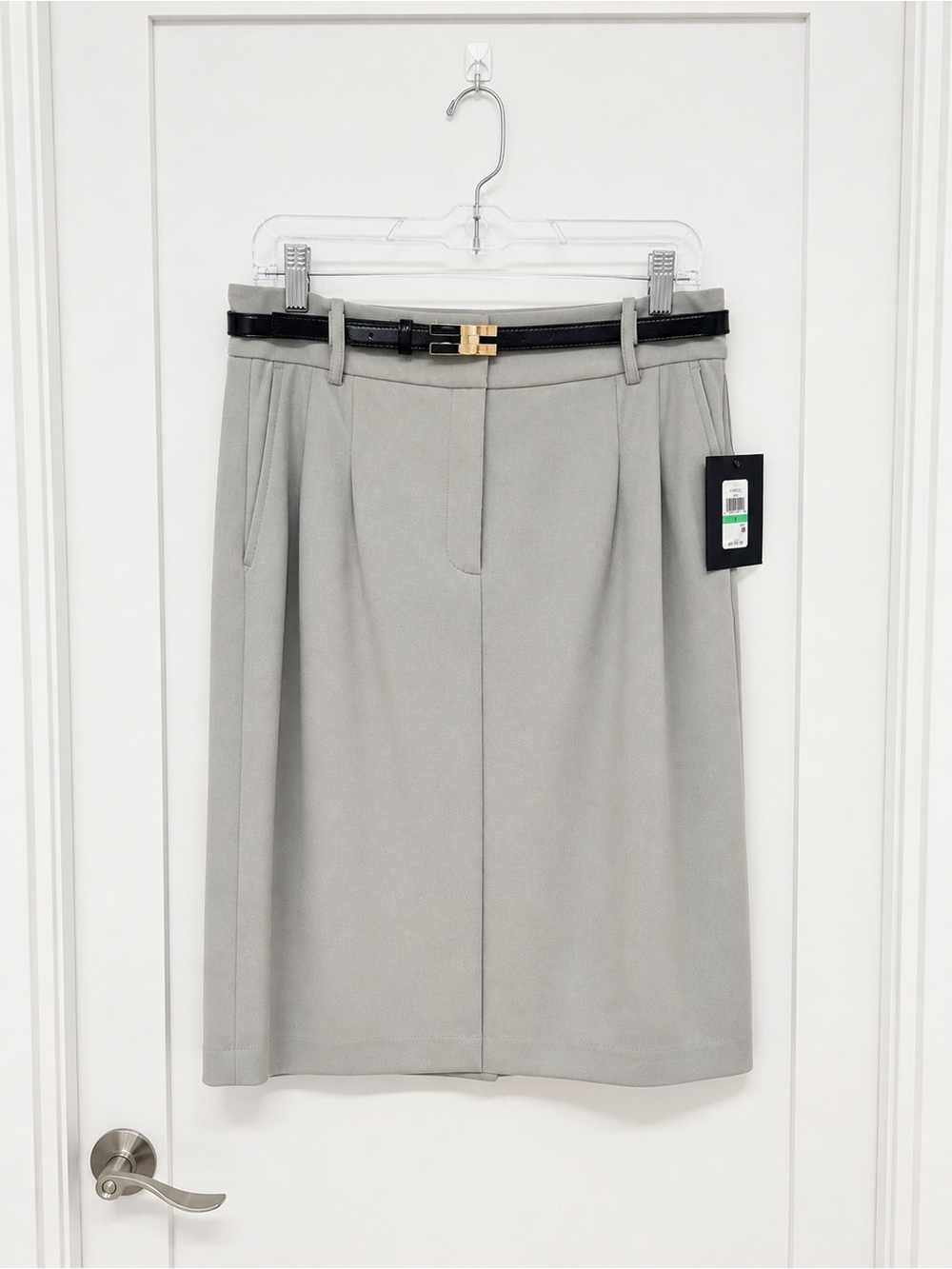 NWT Halston Light Gray Belted Pencil Skirt |‎ Career Workwear- size 8